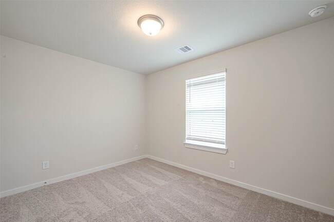 Building Photo - 17478 Buckeye Br