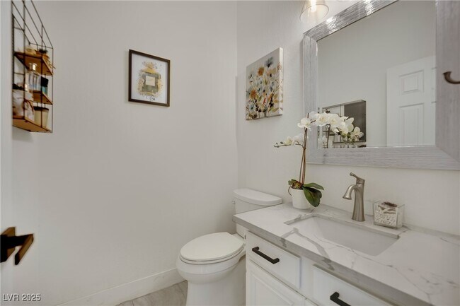 Building Photo - 10336 Early Morning Ave