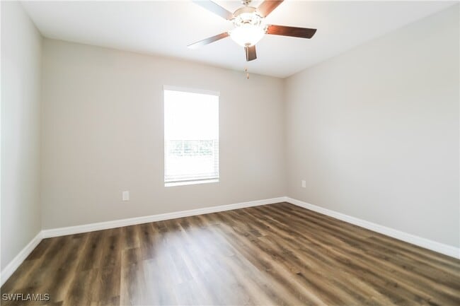 Building Photo - 3022 36th St SW