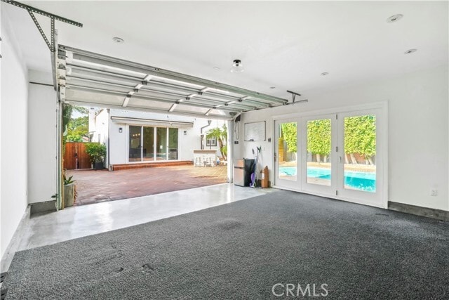 Building Photo - 432 S Orange Dr
