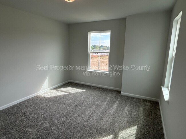 Building Photo - 381 Fosterton Cottage Wy