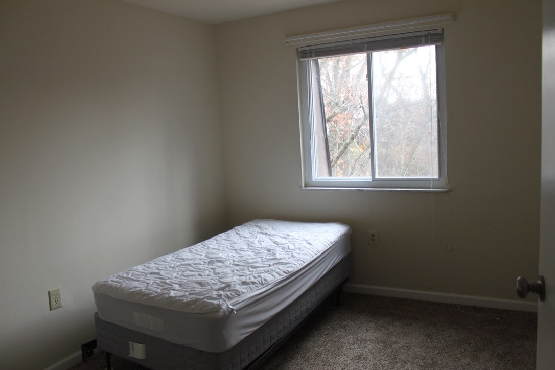 Bedroom 1 - 2103 Iuka Ave