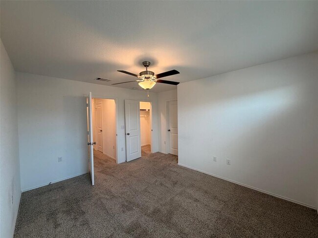 Building Photo - 7316 Sparkling Light Dr