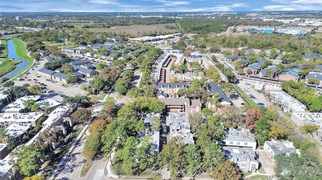 Building Photo - 17202 Imperial Valley Dr