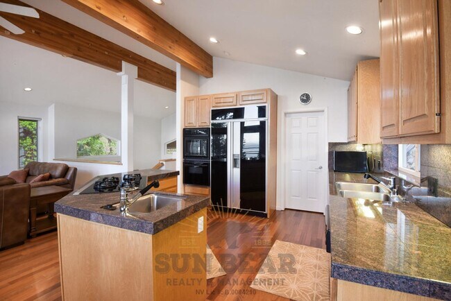 Building Photo - 101 Red Cedar Dr