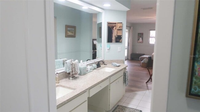 Building Photo - 5223 Villa Majorca Ct