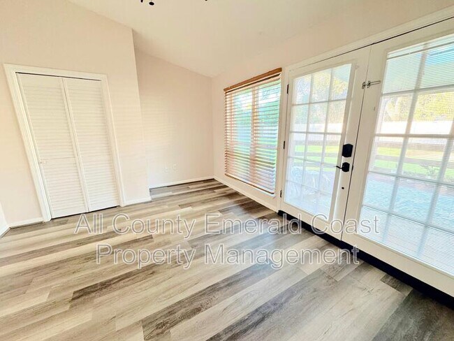Building Photo - 4104 Indian Bayou N