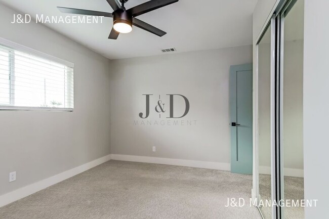 Building Photo - 1708 Marson St