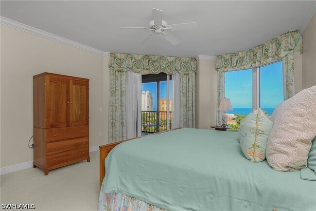 Building Photo - 8787 Bay Colony Dr