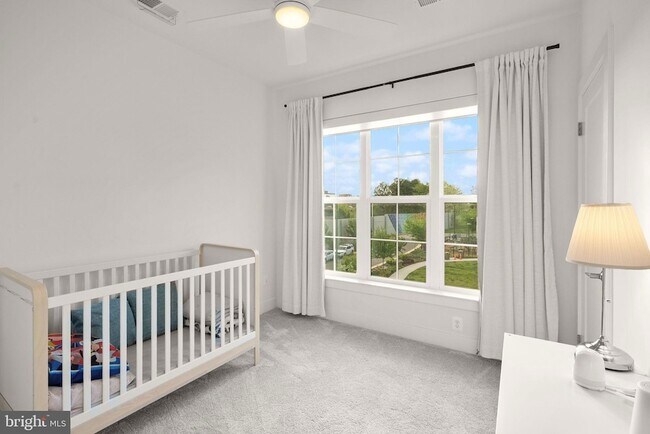 Building Photo - 11258 Faraday Park Dr.