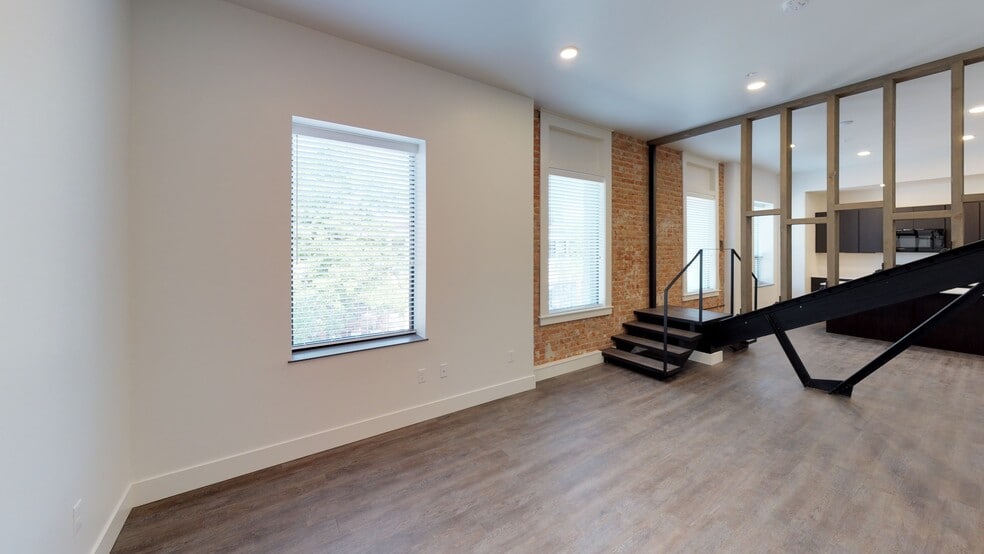 Building Photo - 124 N 29th St