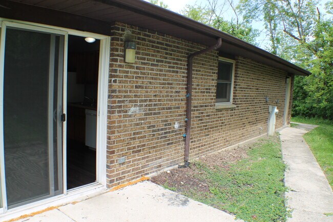 Building Photo - 2811 31st St