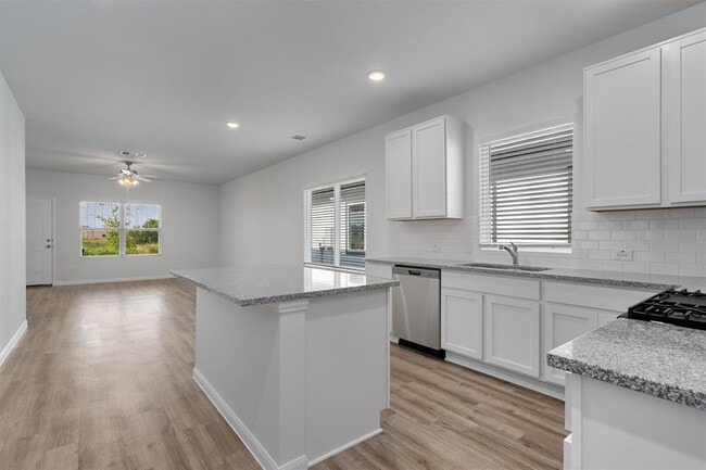 Building Photo - 510 Timber Brook Dr