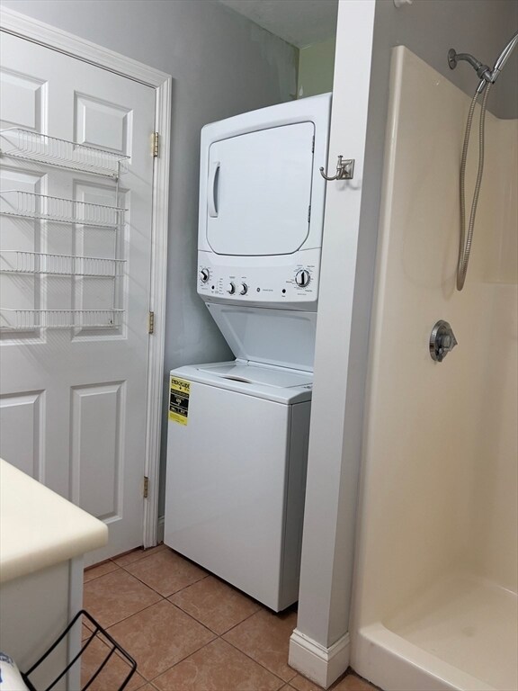 Building Photo - 9 Russell Holmes Way