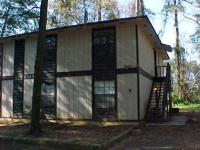 Building Photo - 2540B Bilbrey Dr.