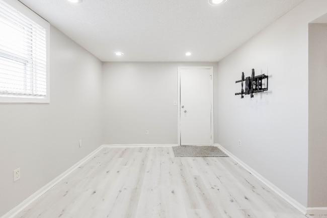 Building Photo - 3456 S 126th Ave