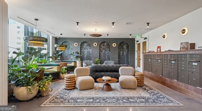 Building Photo - 660 11th St NW