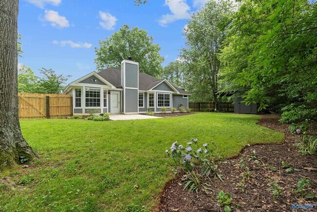 Building Photo - 223 Cypress Creek Dr