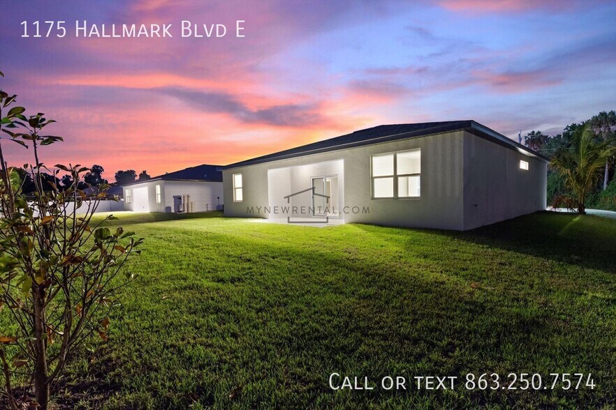 Building Photo - 1175 E Hallmark Blvd