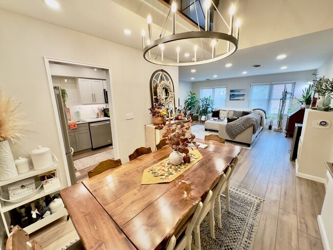 Building Photo - 361 Claremont Ave