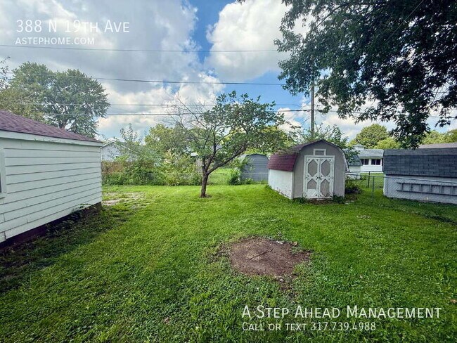 Building Photo - 388 N 19th Ave
