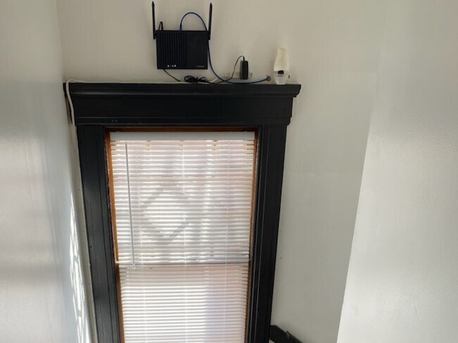 Wifi- 7 - 315 S Winter St