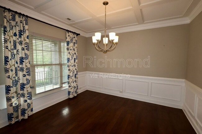 Building Photo - 6924 Swanhaven Dr