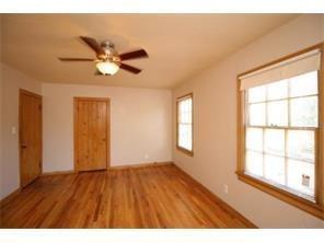 Primary Photo - FOUR bedroom in Prime Location!