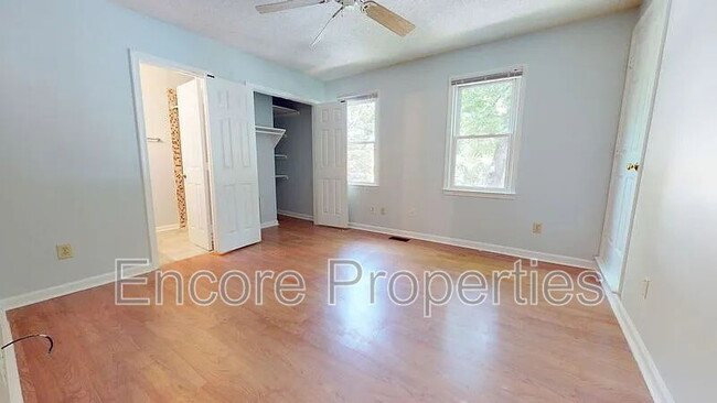 Building Photo - 2669 Broad Oaks Pl