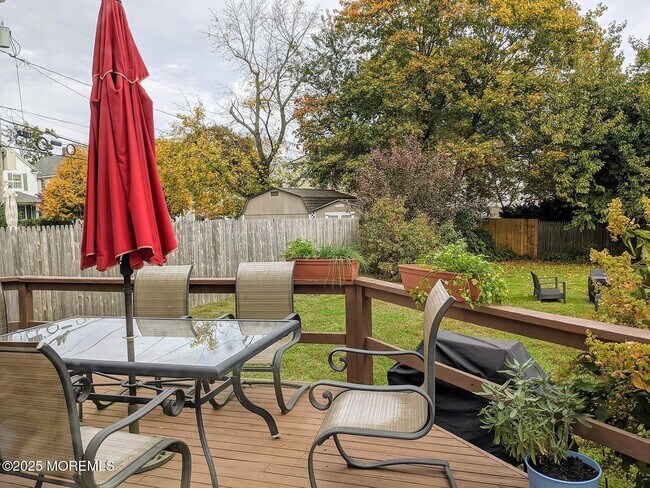 Building Photo - 33 Prospect Ave