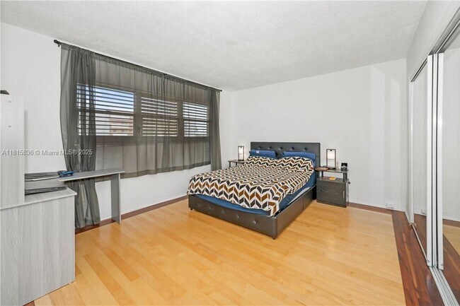 Building Photo - 1450 Atlantic Shores Blvd