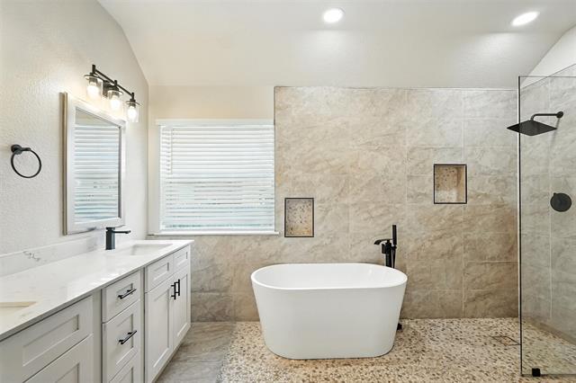 Building Photo - 3011 Clear Springs Dr