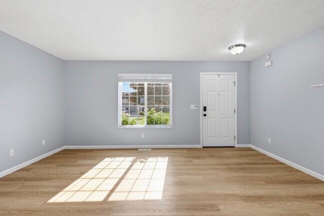 Building Photo - 7610 S Dour St