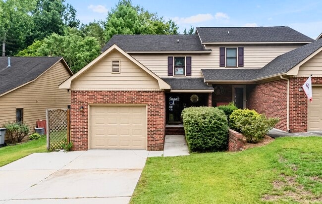 Building Photo - 5551 Robmont Dr