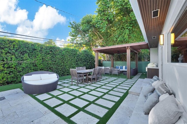 Building Photo - 397 Harbor Ct