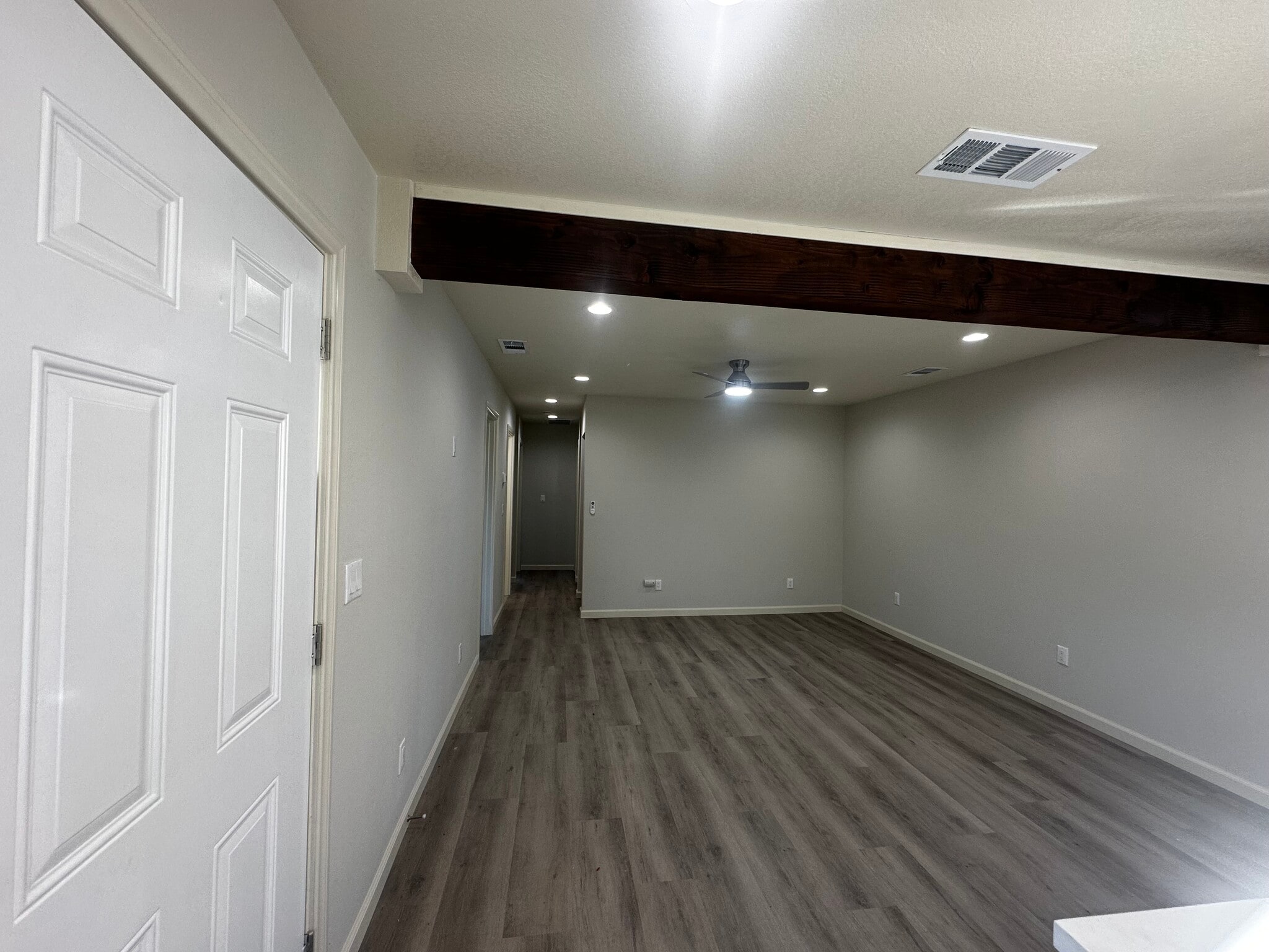 Building Photo - 1720 S Maple St