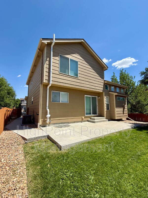 Building Photo - 183 Mesa St