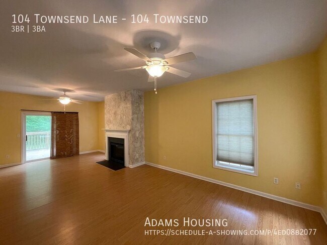 Building Photo - 104 Townsend Ln