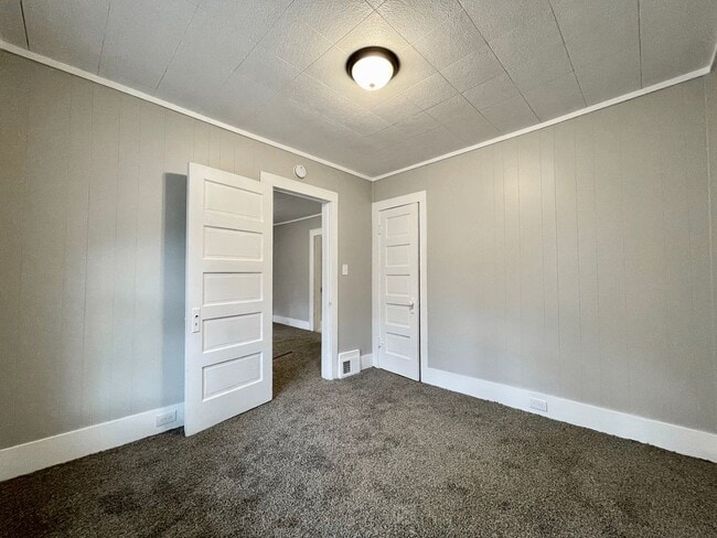 Building Photo - Two Bedroom Home in Muskegon