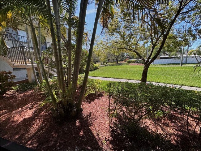 Building Photo - 3300 Fox Chase Cir