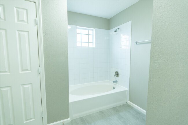 Building Photo - 12407 Nectar Ct