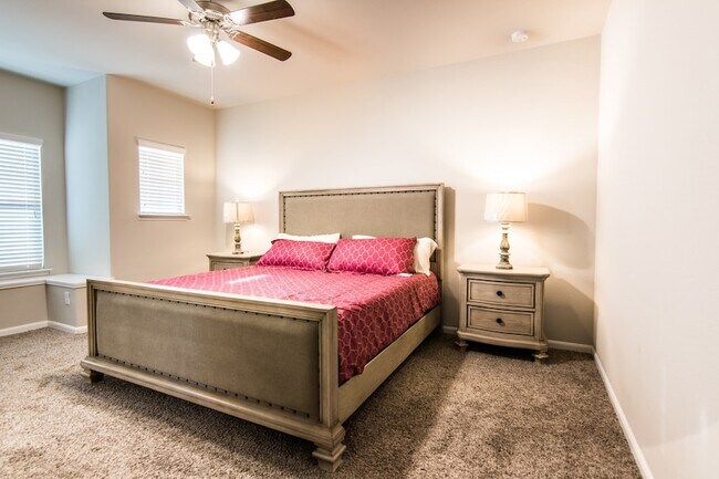 Building Photo - 3311 Rainflower Springs Ln