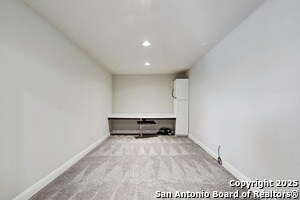 Building Photo - 8103 Lovela Bend