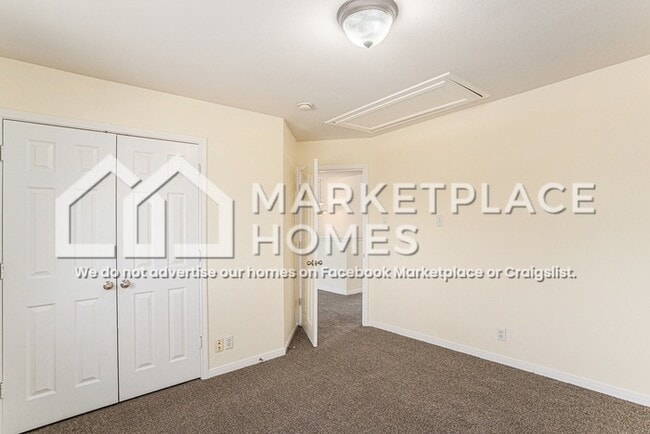 Building Photo - 200 Frontier Cove
