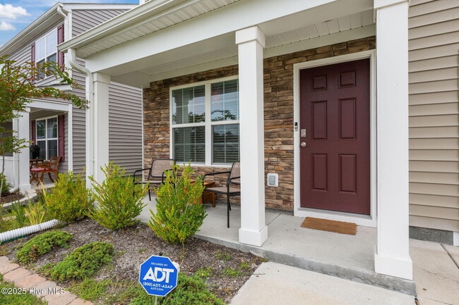 Building Photo - 107 Walton Dr