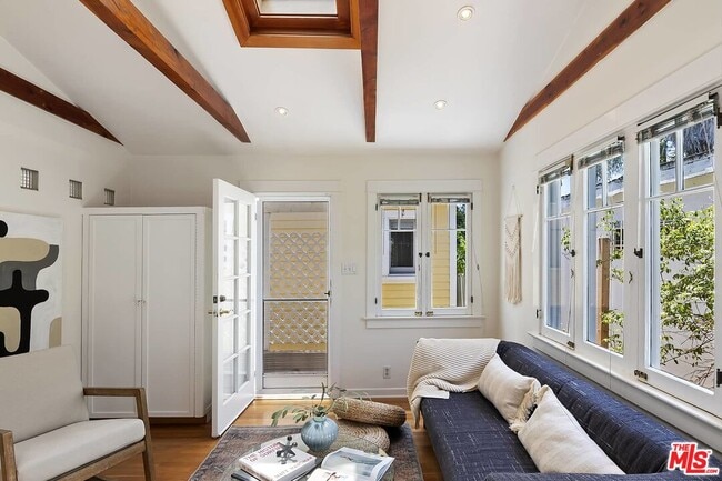 Building Photo - 443 GRAND