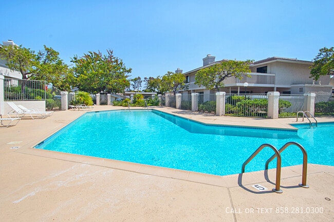 Building Photo - 3911 Camino Lindo