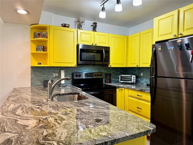 Building Photo - 3031 Quail Hollow St