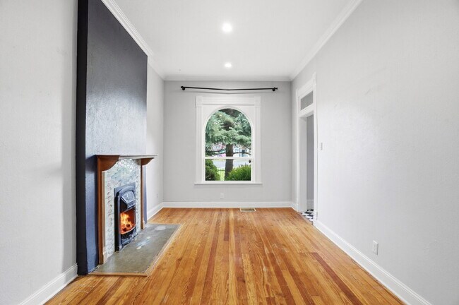 Building Photo - $2,540.95, 2-bed, 1-bath Victorian in the heart of Curtis Park with a detached garage.