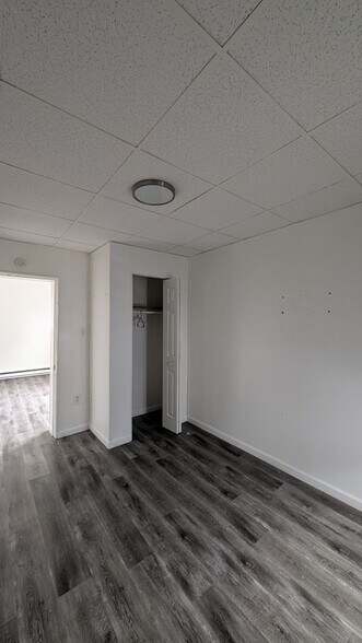 Building Photo - 191 S Meade St